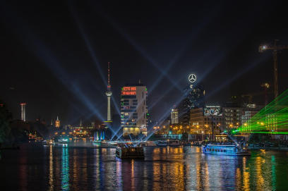 Misunderstanding Clarification: The “Laser” in Concerts Is Actually Two Different Things